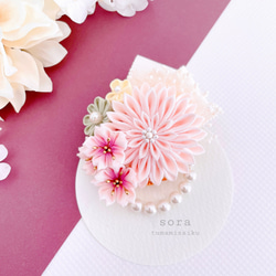 特集掲載】ピンクのダリアと桜のコサージュつまみ細工＊卒業式 入学式