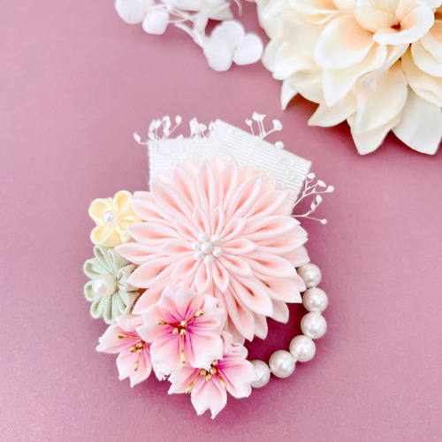 特集掲載】ピンクのダリアと桜のコサージュつまみ細工＊卒業式 入学式