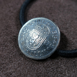 イギリス １シリングコインのヘアゴム [石屋のアクセサリ]　-97- 1枚目の画像