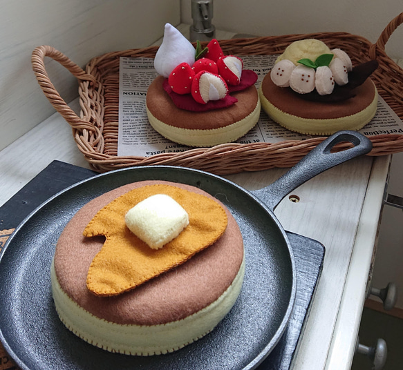 【受注制作】フェルト おままごと ホットケーキ(パンケーキ)セット 1枚目の画像