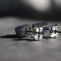 [One-of-a-kind] 藍寶石礦物耳環防過敏天然石（No.2015） 第5張的照片