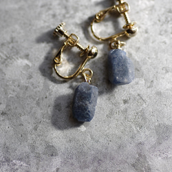[獨一無二] 藍寶石 礦物石 耳環 天然石 (No.2023) 第3張的照片
