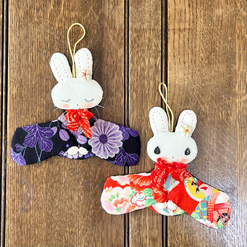 うさぎの壁掛け 古布タペストリー うさぎ 正絹 ちりめん 和布