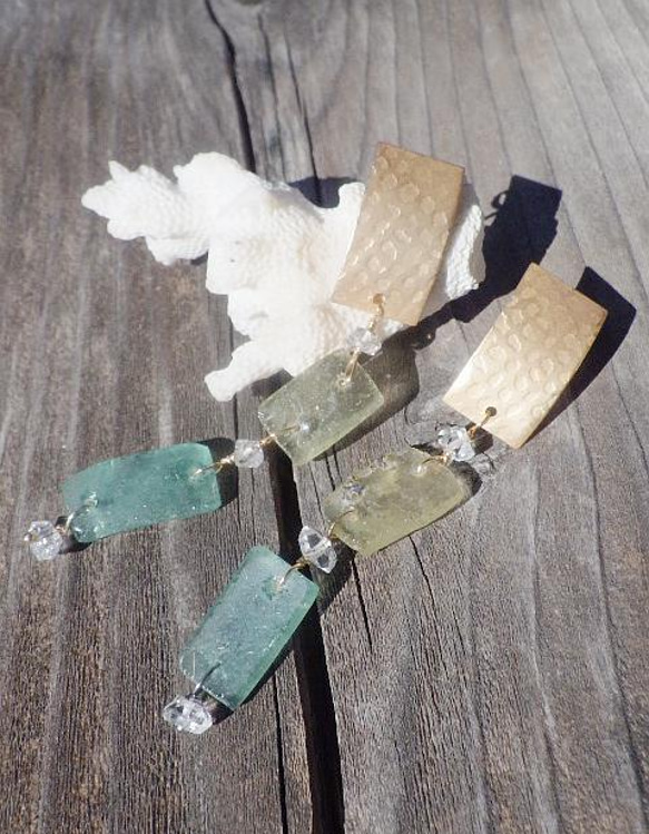Roman-Glass & Herkimer Rectangle Earrings ☆ローマングラス☆チタン 10枚目の画像