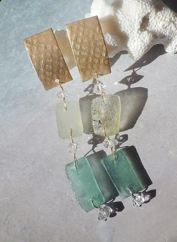 Roman-Glass & Herkimer Rectangle Earrings ☆ローマングラス☆チタン 4枚目の画像