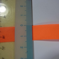 ネオンカラー 蛍光色 オレンジ系5点セット 両折バイアステープ、スピンドル、ストレッチコード、コードストッパー、ボタン 3枚目の画像