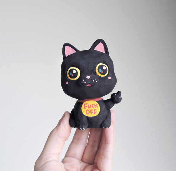悪役は不運を退却し、面白いかわいい猫のペンホルダーフラワードール黒猫の癒しの手作りの小さな木彫りの装飾を去ります 4枚目の画像