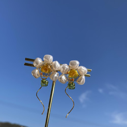 個性派　きれいめ　ニュアンス　お花ピアス/イヤリング 2枚目の画像