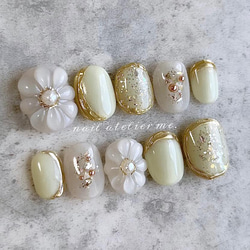 ニュアンスネイル　ぷっくりフラワー　結婚式　ブライダル　成人式　フレンチガーリー ぷっくりフラワーネイル♡ ニュアンスネイル 成人式ネイル ブライダル