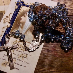フランス アンティーク アクアマリン調 ガラス ロザリオ リメイク クロス キリスト 聖母マリア 1枚目の画像