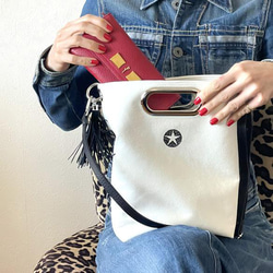 折り畳める☆斜めがけミニ2wayトート：オフホワイト×ブラック 3枚目の画像