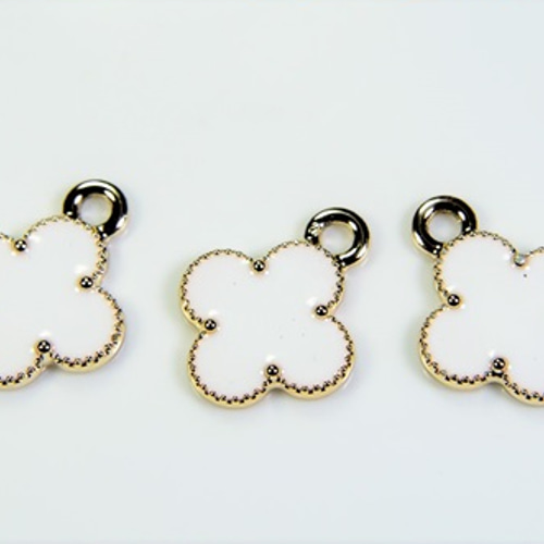 アンティークヴィンテージチャーム4点セット