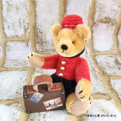 がらくたざっく★☆テディベア/14cm★☆旅行に行きたい！★赤のお洋服を着たポーター　BellBoy bear 4枚目の画像