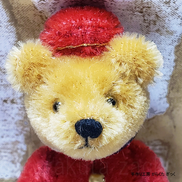 がらくたざっく★☆テディベア/14cm★☆旅行に行きたい！★赤のお洋服を着たポーター　BellBoy bear 9枚目の画像