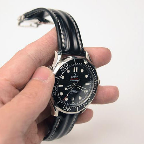 受注製作 新喜皮革コードバン 無双仕立て 二山甲丸タイプ 時計ベルト