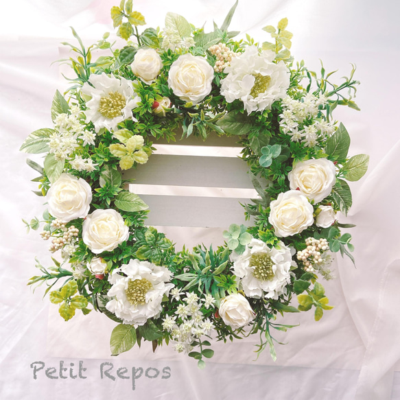 ナチュラルエレガントなホワイトリース