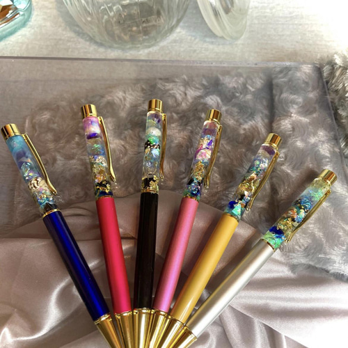 幸運を呼ぶ オルゴナイトボールペン 天然石 光る ホヌリングチャーム