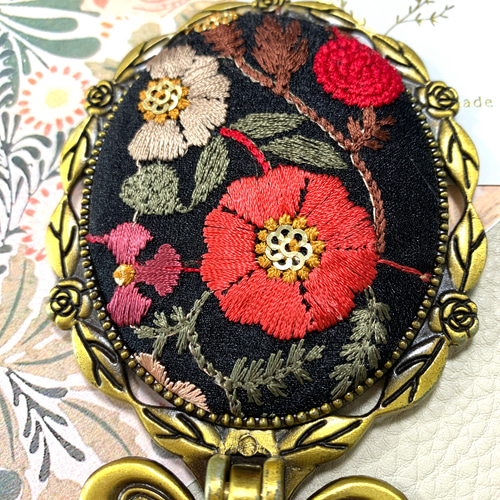 no.1 ゴールド×レッド】インド刺繍リボンのハンドミラー インド