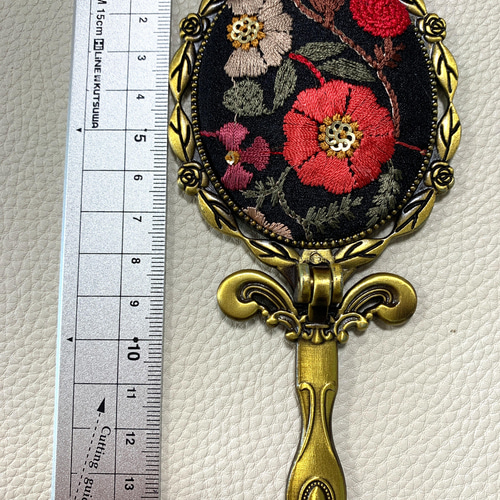 no.1 ゴールド×レッド】インド刺繍リボンのハンドミラー インド
