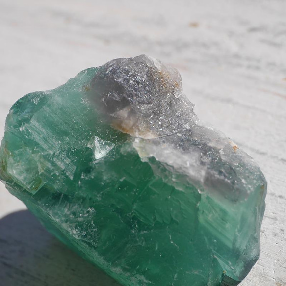 天然石 約30g最大幅約39mmダイアナマリア鉱山産フローライト結晶原石グリーン強蛍光[dmfl-220208-02] 14枚目の画像