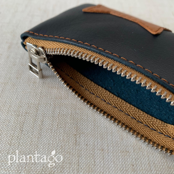 【本革】ねこワッペンのミニポーチ ♪ネイビー 4枚目の画像