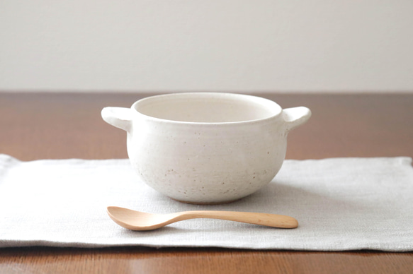 白マット釉のほっこり耳付きスープボウル ＊ 1 お椀・ボウル・鉢