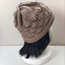 ウール100％　透かし模様　手編み帽子 2枚目の画像
