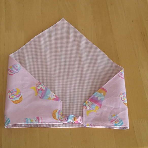 ハンドメイド子供用三角巾リバーシブル小さめサイズ 2枚目の画像