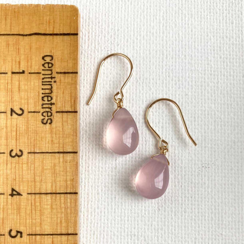薄梅紫 ライラックパープルカルセドニーのピアス ピアス（フック