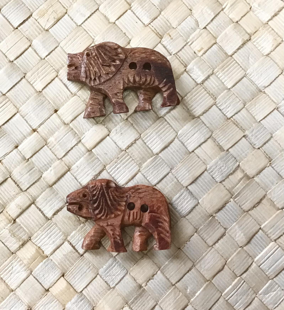 すたすたライオン（バッファローボーン 染め茶 2個セット） 2枚目の画像