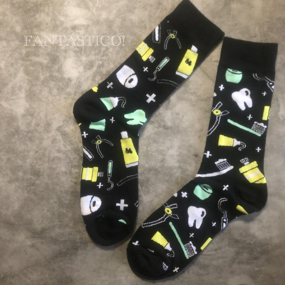 歯医者さん柄メンズ靴下❤️スケーターソックスお医者さん柄