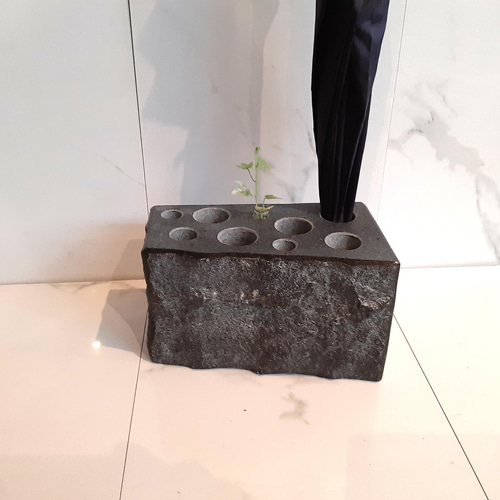 傘立て(石製品) 黒御影石 【umbrella stand】