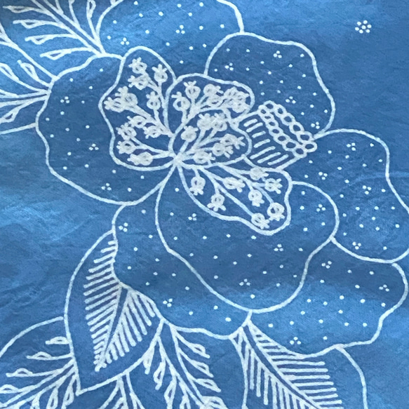 受注生産＞藍染めハンカチ 手描き更紗 椿柄 ハンカチ・手ぬぐい titik