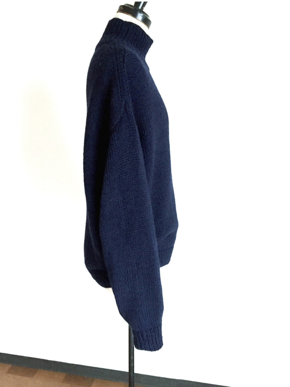 ちよ様 御注文　知的 な 紺 の ゆったり セーター　ウール 100％　再販 5枚目の画像