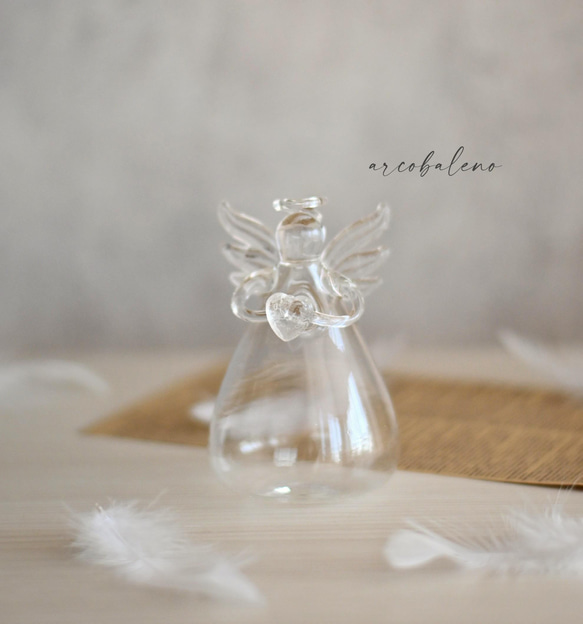 【花瓶セット】天使が抱えるカモミールの花束 8枚目の画像