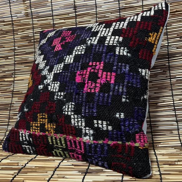 “カラフル‼︎”クッションカバートルコ手織りヴィンテージキリム732 3枚目の画像