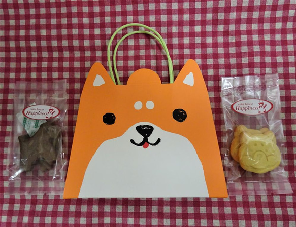 犬の形のクッキー2種類　柴犬のペーパーバッグ入り(^^♪ 1枚目の画像