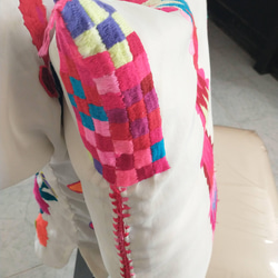 クッションカバー 刺繍　エスニック　ウィピル　大きめクッション 3枚目の画像