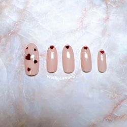 ハートネイル シンプルネイル ヌーディーカラー ハート ガーリーネイル  