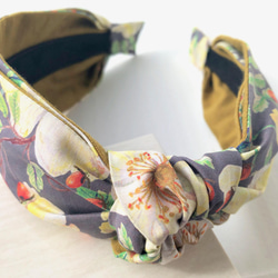 リバティの結びカチューシャ　  ドーセットローズ　グレー 4枚目の画像