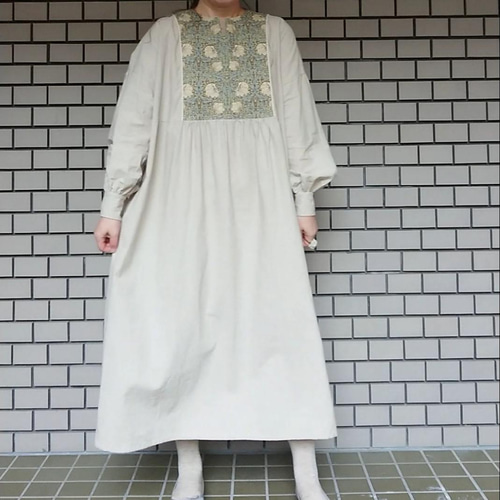 ウィリアム・モリス/ピンパーネル/ナチュラルカラー/ロングワンピース