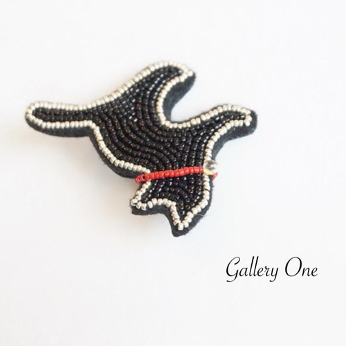 福猫♪くろねこのビーズ刺繍ブローチ‧*。 ブローチ yuka* 通販