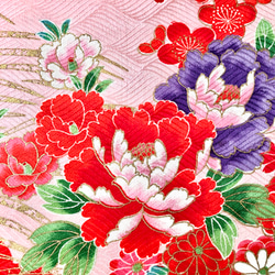着物のファブリックパネル　ハレの日に　赤×ピンク（３枚セット）サスティナブル　着物リメイク　インテリア 8枚目の画像