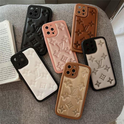 DIOR 携帯スマホケース　【美品】週末お値下げ Dior】国内発送♪ Lady Dior iPhone 16/16Pro/16ProMax ケース