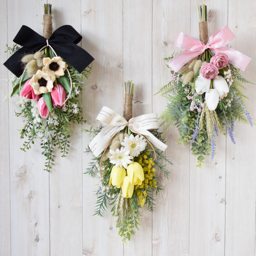 チューリップの可愛いスワッグ　スプリングスワッグ チューリップの可愛いスワッグスプリングスワッグ