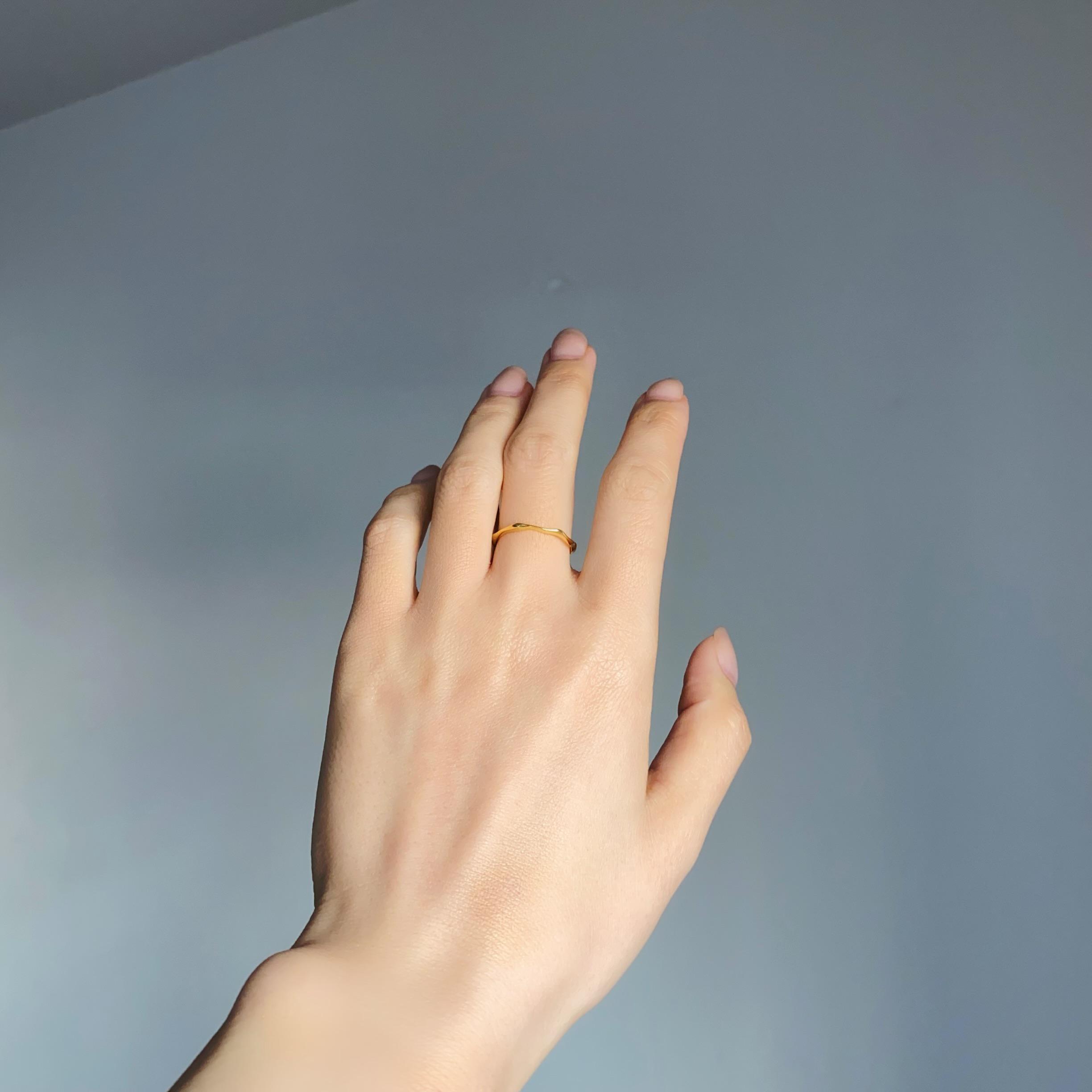 50%off  wavy ring (gold)