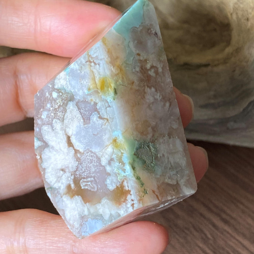 グリーンチェリーブロッサムアゲート 桜瑪瑙 天然色 天然石 フリー