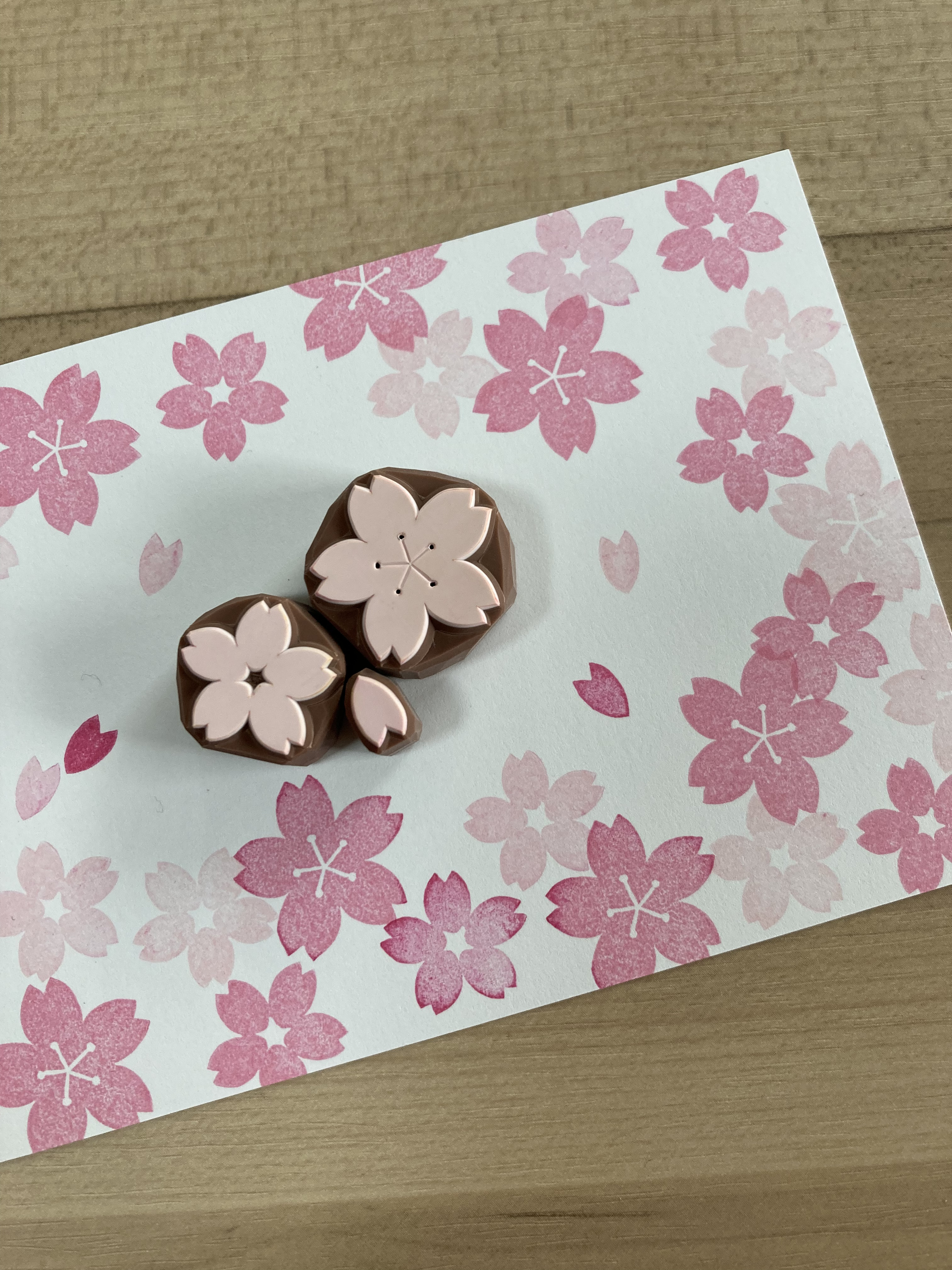 消しゴムはんこ　お花のリース　在庫確認お願いします