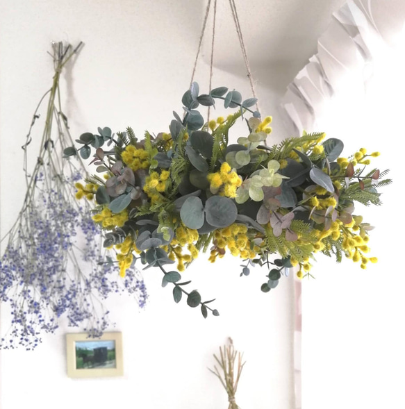 ミモザとユーカリのフライングリース