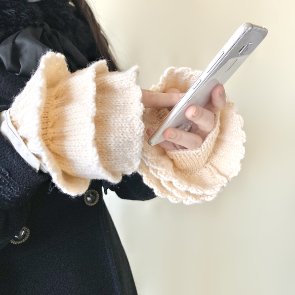 150色＊推し色で作るティアードフリルのつけ袖風ハンドウォーマー＊手編みニット＊送料無料 